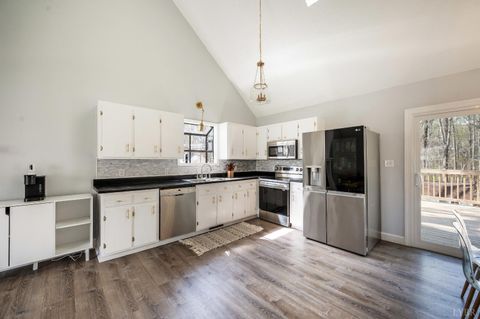 Tiny photo for 196 Sunrise Drive, Forest, VA 24551 (MLS # 365454)