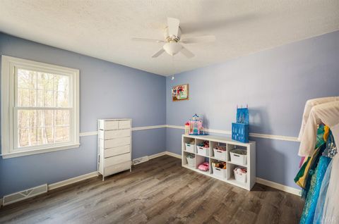 Tiny photo for 196 Sunrise Drive, Forest, VA 24551 (MLS # 365454)