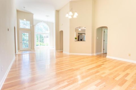 Tiny photo for 549 Thrashers Creek Road, Amherst, VA 24521 (MLS # 364327)