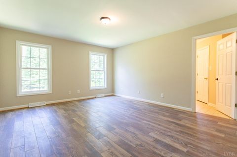 Tiny photo for 549 Thrashers Creek Road, Amherst, VA 24521 (MLS # 364327)