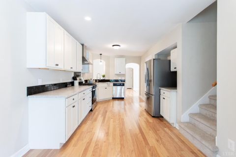 Tiny photo for 549 Thrashers Creek Road, Amherst, VA 24521 (MLS # 364327)