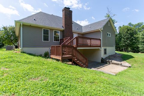 Tiny photo for 549 Thrashers Creek Road, Amherst, VA 24521 (MLS # 364327)