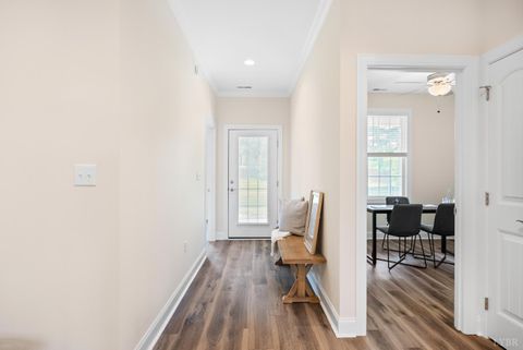 Tiny photo for 172 Villa Oak Circle, Bedford, VA 24523 (MLS # 362586)