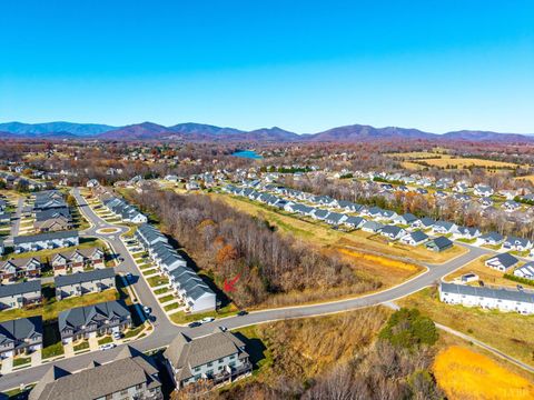 Tiny photo for 1240 Lindenshire Drive, Forest, VA 24551 (MLS # 363108)