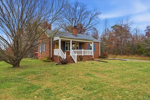 Tiny photo for 314 Dogwood Lane Ln, Hurt, VA 24563 (MLS # 363248)