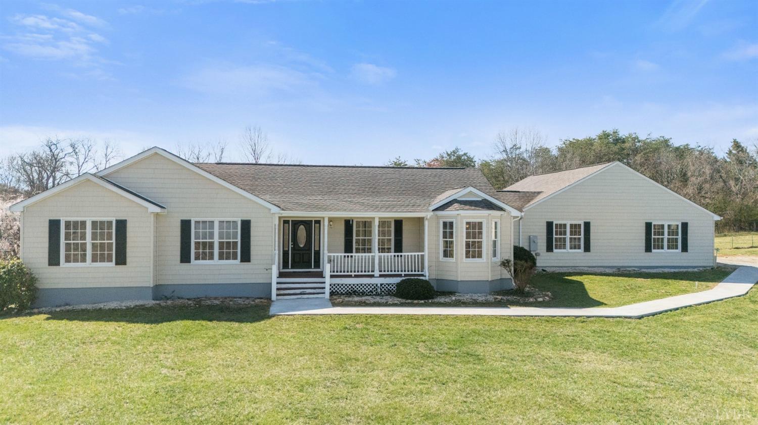 1962 Mcdaniel Road, Bedford, Virginia image 1