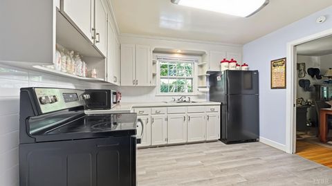 Tiny photo for 2044 Indian Hill Road, Lynchburg, VA 24503 (MLS # 366676)