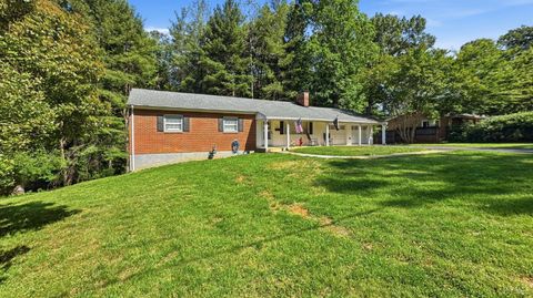 Tiny photo for 2044 Indian Hill Road, Lynchburg, VA 24503 (MLS # 366676)