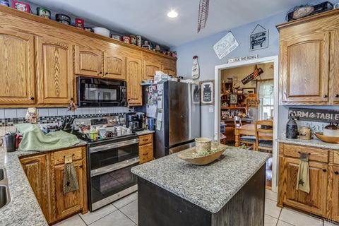 Tiny photo for 2315 Roark Mill Road, Hurt, VA 24563 (MLS # 362204)