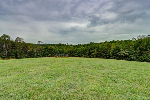 Tiny photo for 2315 Roark Mill Road, Hurt, VA 24563 (MLS # 362204)