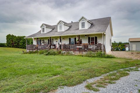 Tiny photo for 2315 Roark Mill Road, Hurt, VA 24563 (MLS # 362204)