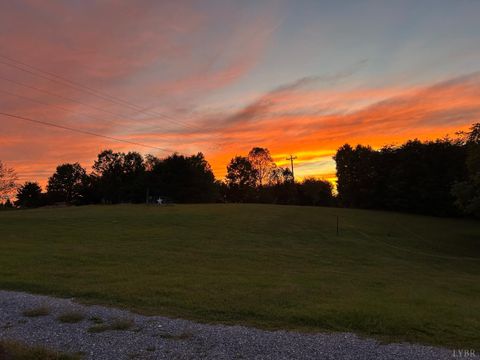 Tiny photo for 2315 Roark Mill Road, Hurt, VA 24563 (MLS # 362204)
