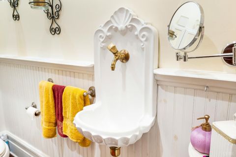 Tiny photo for 211 Cabell Street, Lynchburg, VA 24504 (MLS # 362324)