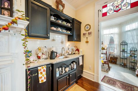Tiny photo for 211 Cabell Street, Lynchburg, VA 24504 (MLS # 362324)