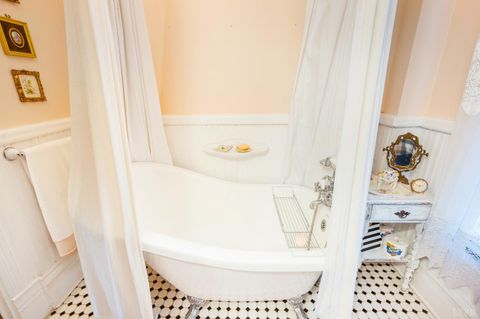 Tiny photo for 211 Cabell Street, Lynchburg, VA 24504 (MLS # 362324)