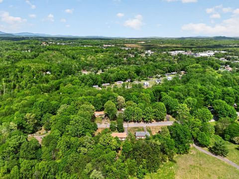 Tiny photo for 253 Lyttleton Lane, Madison Heights, VA 24572 (MLS # 365944)