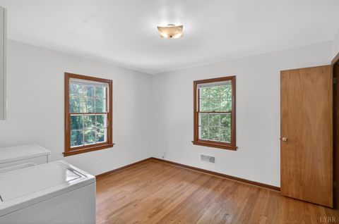 Tiny photo for 253 Lyttleton Lane, Madison Heights, VA 24572 (MLS # 365944)