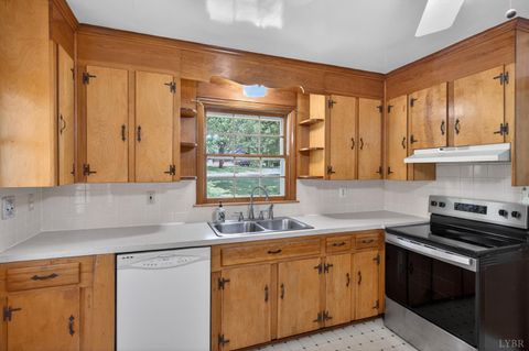 Tiny photo for 253 Lyttleton Lane, Madison Heights, VA 24572 (MLS # 365944)