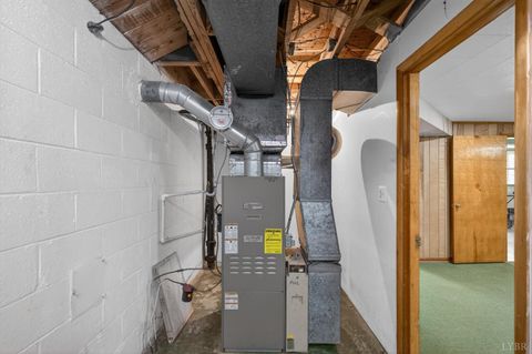 Tiny photo for 253 Lyttleton Lane, Madison Heights, VA 24572 (MLS # 365944)