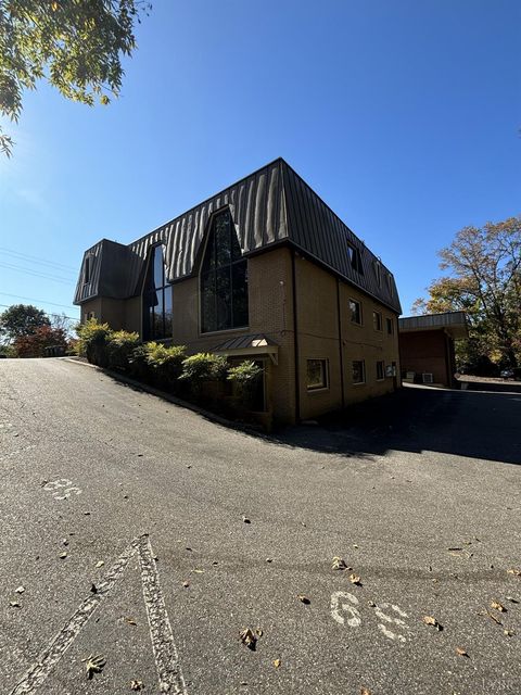 Tiny photo for 1928 Thomson Drive, Lynchburg, VA 24501 (MLS # 364147)