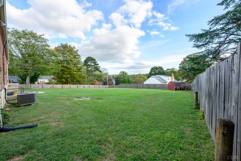 Tiny photo for 1007 Grand View Circle, Lynchburg, VA 24502 (MLS # 362349)