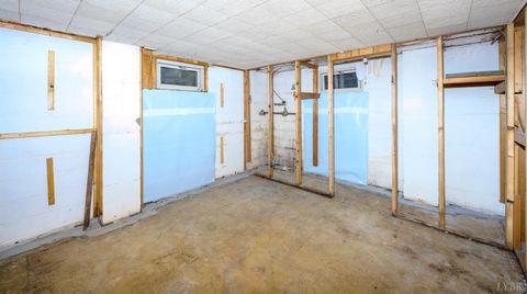Tiny photo for 1007 Grand View Circle, Lynchburg, VA 24502 (MLS # 362349)