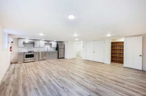 Tiny photo for 223 Warren Avenue, Lynchburg, VA 24501 (MLS # 363295)