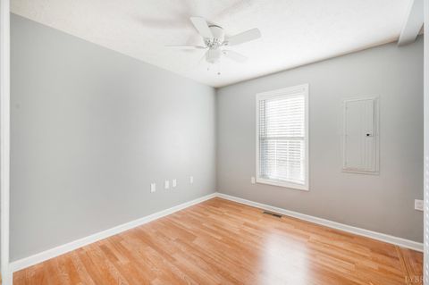 Tiny photo for 223 Warren Avenue, Lynchburg, VA 24501 (MLS # 363295)