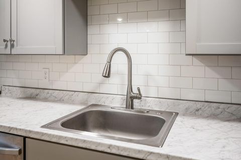 Tiny photo for 223 Warren Avenue, Lynchburg, VA 24501 (MLS # 363295)