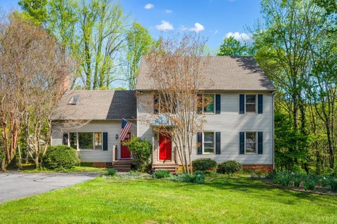 Homes For Sale - 3228 Azalea Place<br/> Lynchburg, VA 24503