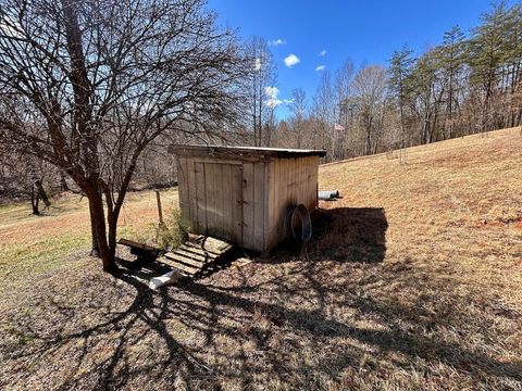 Tiny photo for 0 14528 Lee Jackson Hwy Hwy, Big Island, VA 24526 (MLS # 365006)