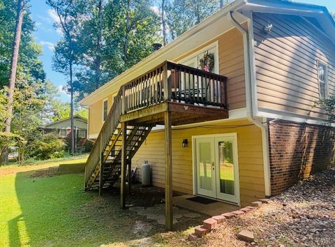 Tiny photo for 729 Marrow Street, South Hill, VA 23970 (MLS # 361891)