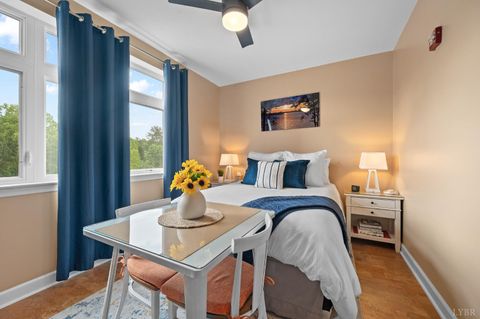 Tiny photo for 1273 Graves Harbor Trail Trl #3301, Huddleston, VA 24104 (MLS # 366114)