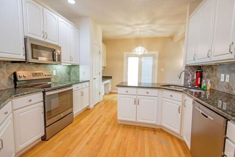 Tiny photo for 137 Marguerite Drive, Lynchburg, VA 24502 (MLS # 362244)