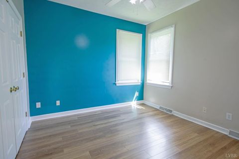 Tiny photo for 137 Marguerite Drive, Lynchburg, VA 24502 (MLS # 362244)