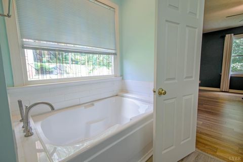 Tiny photo for 137 Marguerite Drive, Lynchburg, VA 24502 (MLS # 362244)
