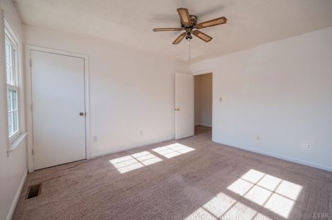 Tiny photo for 8108 Timberlake Road #124, Lynchburg, VA 24502 (MLS # 364436)