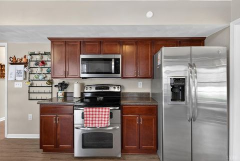 Tiny photo for 1045 Woods End Lane, Forest, VA 24551 (MLS # 365505)