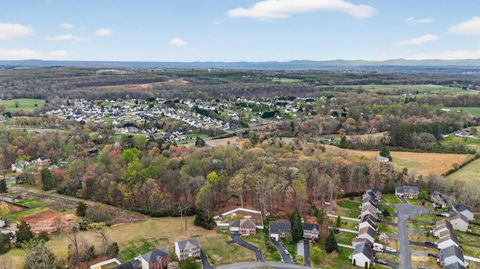 Tiny photo for 1045 Woods End Lane, Forest, VA 24551 (MLS # 365505)