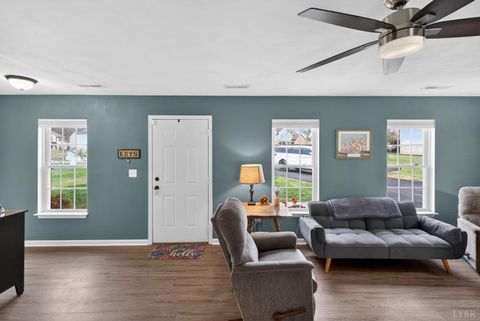 Tiny photo for 1045 Woods End Lane, Forest, VA 24551 (MLS # 365505)