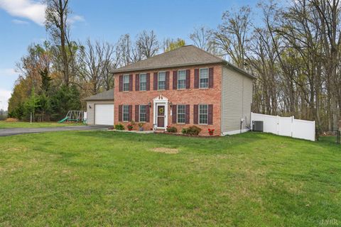 Tiny photo for 1045 Woods End Lane, Forest, VA 24551 (MLS # 365505)