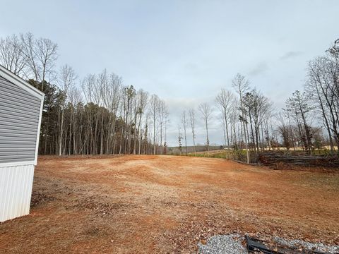 Tiny photo for 3484 Old Grist Mill Road, Appomattox, VA 24522 (MLS # 363820)