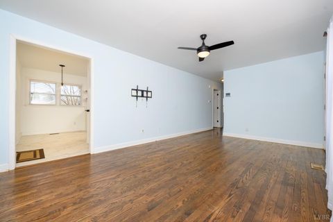 Tiny photo for 220 Chambers Street, Lynchburg, VA 24501 (MLS # 364211)