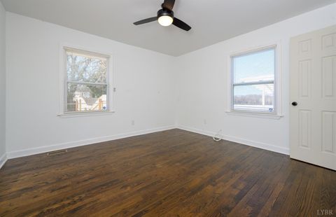 Tiny photo for 220 Chambers Street, Lynchburg, VA 24501 (MLS # 364211)