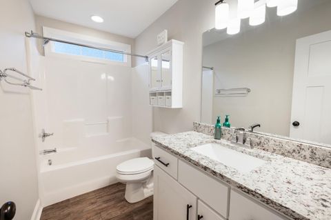Tiny photo for 1618 Helmsdale Drive, Forest, VA 24551 (MLS # 366467)