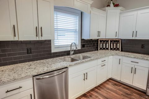 Tiny photo for 1618 Helmsdale Drive, Forest, VA 24551 (MLS # 366467)