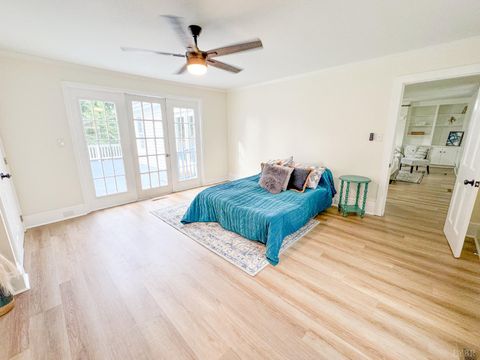 Tiny photo for 176 N Main St, Amherst, VA 24521 (MLS # 361897)