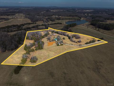 Tiny photo for 801 Purdum Mill Road, Appomattox, VA 24522 (MLS # 364819)