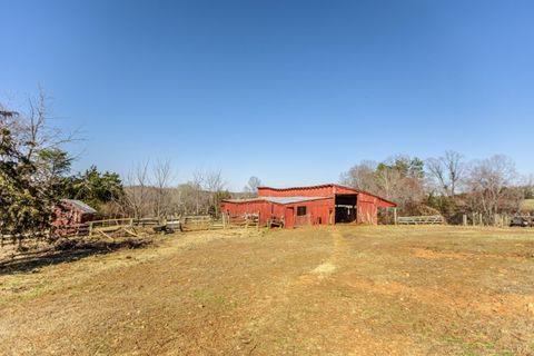Tiny photo for 801 Purdum Mill Road, Appomattox, VA 24522 (MLS # 364819)