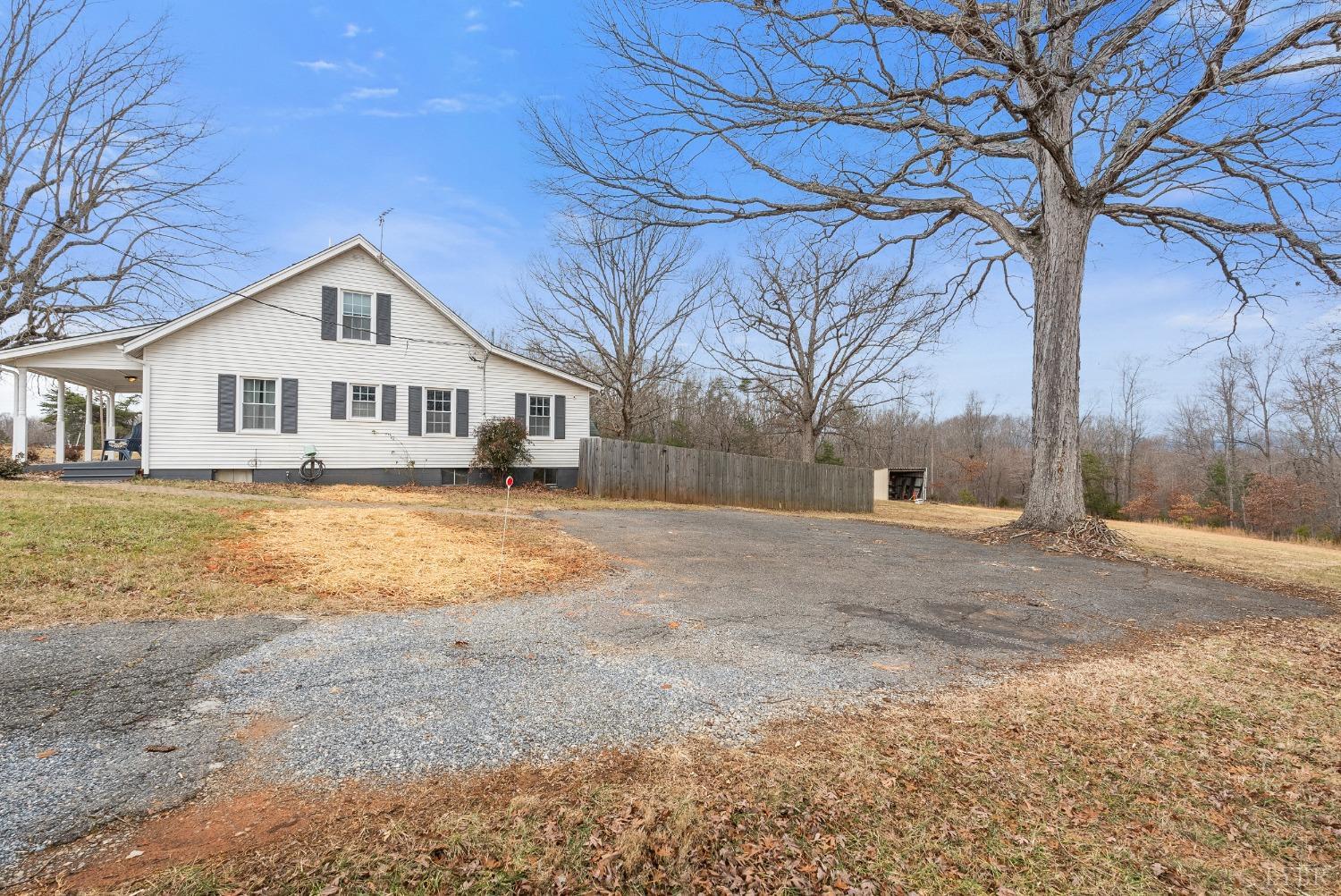 1625 Lone Oak Crossing Xing, Huddleston, Virginia image 32